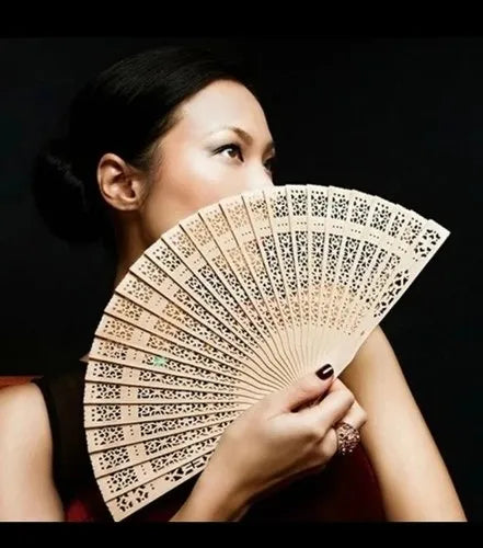 Discover the Beauty of Chinese Hand Fans: Embrace Oriental Elegance