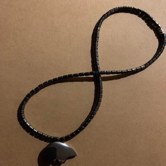 Wholesale Beaded Shaped Shiny Metallic Stone Black Hematite Stone Necklace With Pendant - Elegant and Versatile Jewelry for Every Occasion MOQ 1