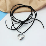 New Goth Black Velvet Big Heart Pendant Choker Necklace for Women Elegant Weave Knotted Bowknot Adjustable Chain Jewelry