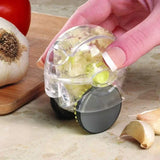 1007GG Kitchen Gadget Tool Garlic Chopper Wheel Garlic Mincer Roller Kitchen Aid Garlic Hand Crusher Kitchen Items Outils Cuisine