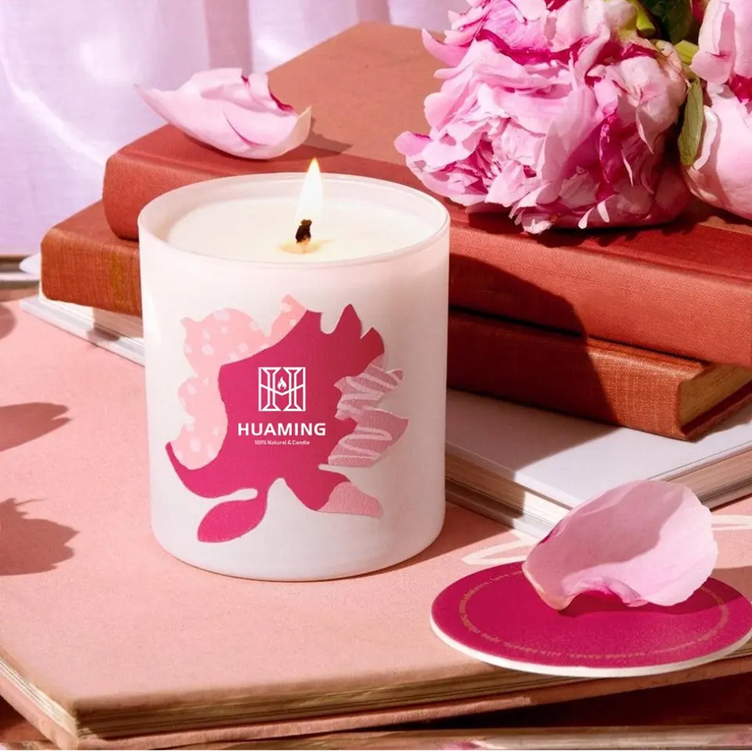Glass Jar Soy Wax Aroma Candles Luxury Scented Candles Gifts Set with Matches for Women