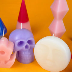 Handmade Skeleton Candles for Halloween Festival Décor and Aromatherapy