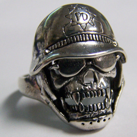 Wholesale Halloween Vampire Skull Head Shaped Design Metal Biker Ring (MOQ-6)