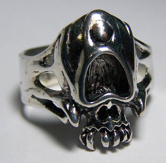 Skull on sale toe ring