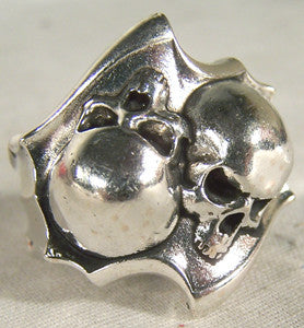 Wholesale DOUBLE REVERSED SKULL DELUXE BIKER RING (Sold by the piece) *