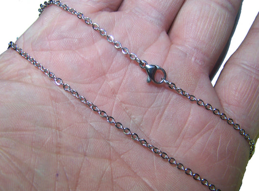 Buy DELUXE STAINLESS STEEL SILVER 18 INCH ROLO LINK CHAIN NECKLACE ( sold by the piece or dozenBulk Price