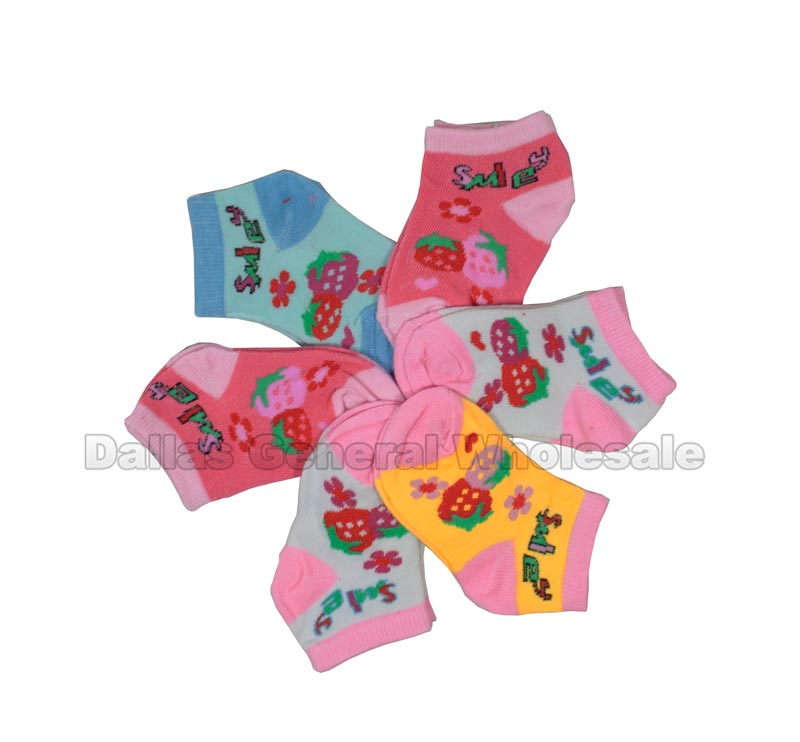 Wholesale Baby Girls Strawberry Ankle Socks - Assorted