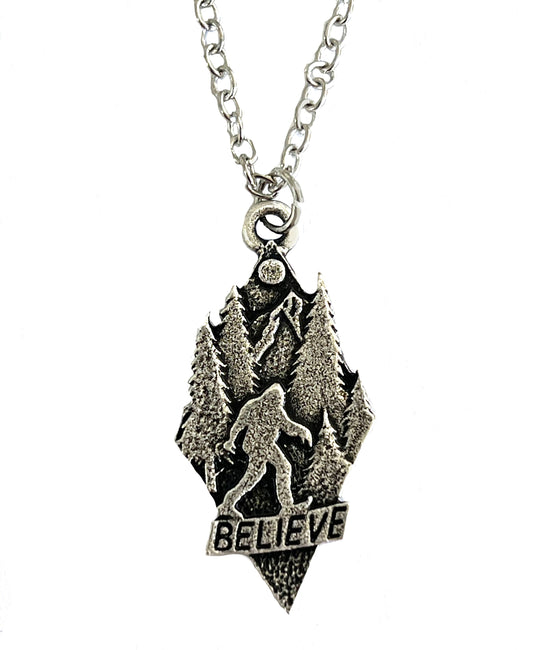 Wholesale BELIEVE BIGFOOT SASQUATCH NECKLACE ON 20" CHAIN (sold by the piece)
