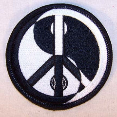 Wholesale YING YANG PEACE 3 INCH PATCH  (Sold by the piece or dozen) - * CLOSEOUT NOW AS LOW AS 75 CENTS EA