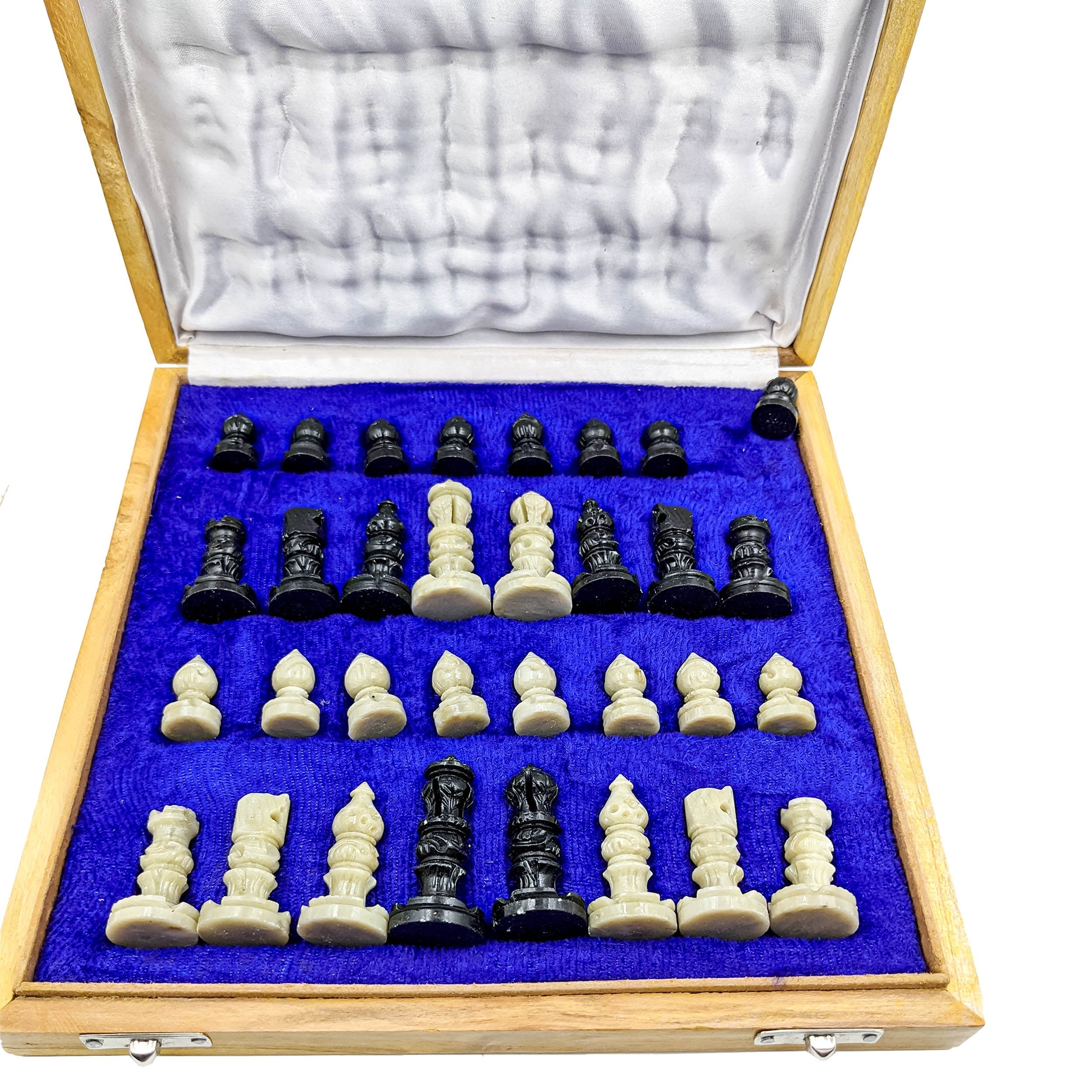 Foldable Handcrafted Chess Board